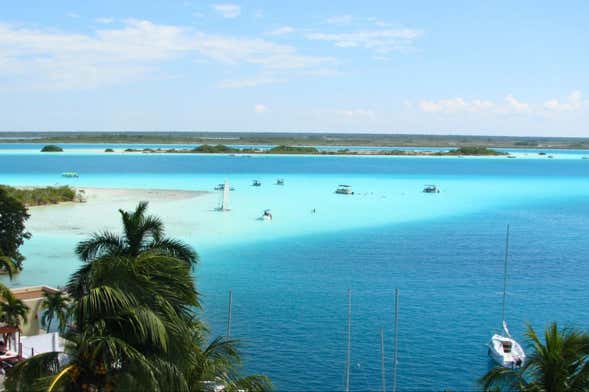 Excursão à lagoa Bacalar