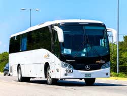 Ônibus na Riviera Maya